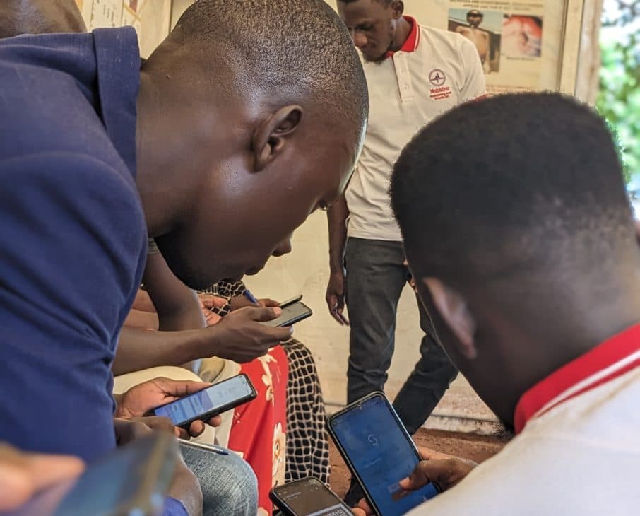 Health worker with Mobiklinic and Simprints tools